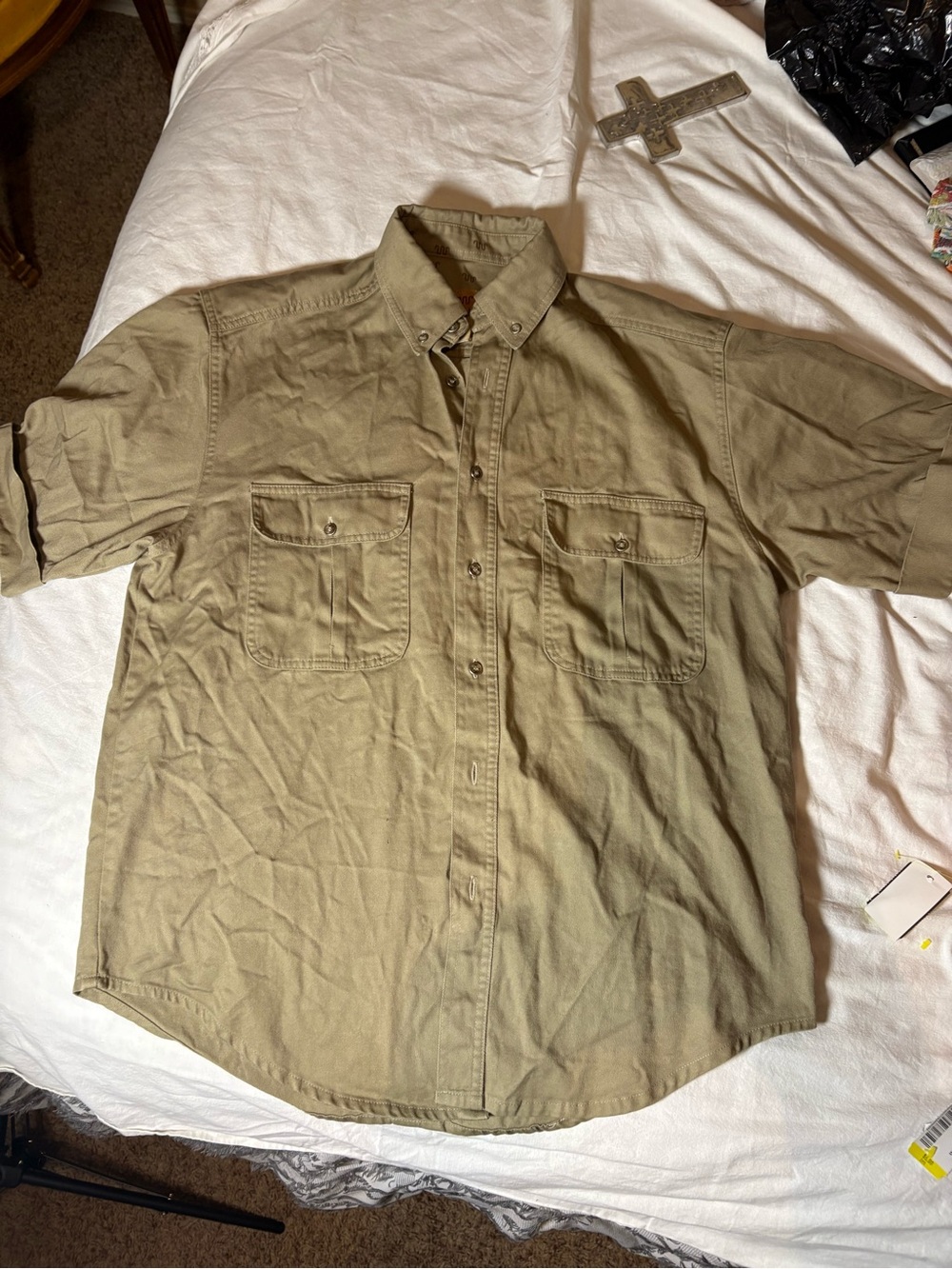King Ranch Men's Short Sleeve Button-Up Shirt in Olive